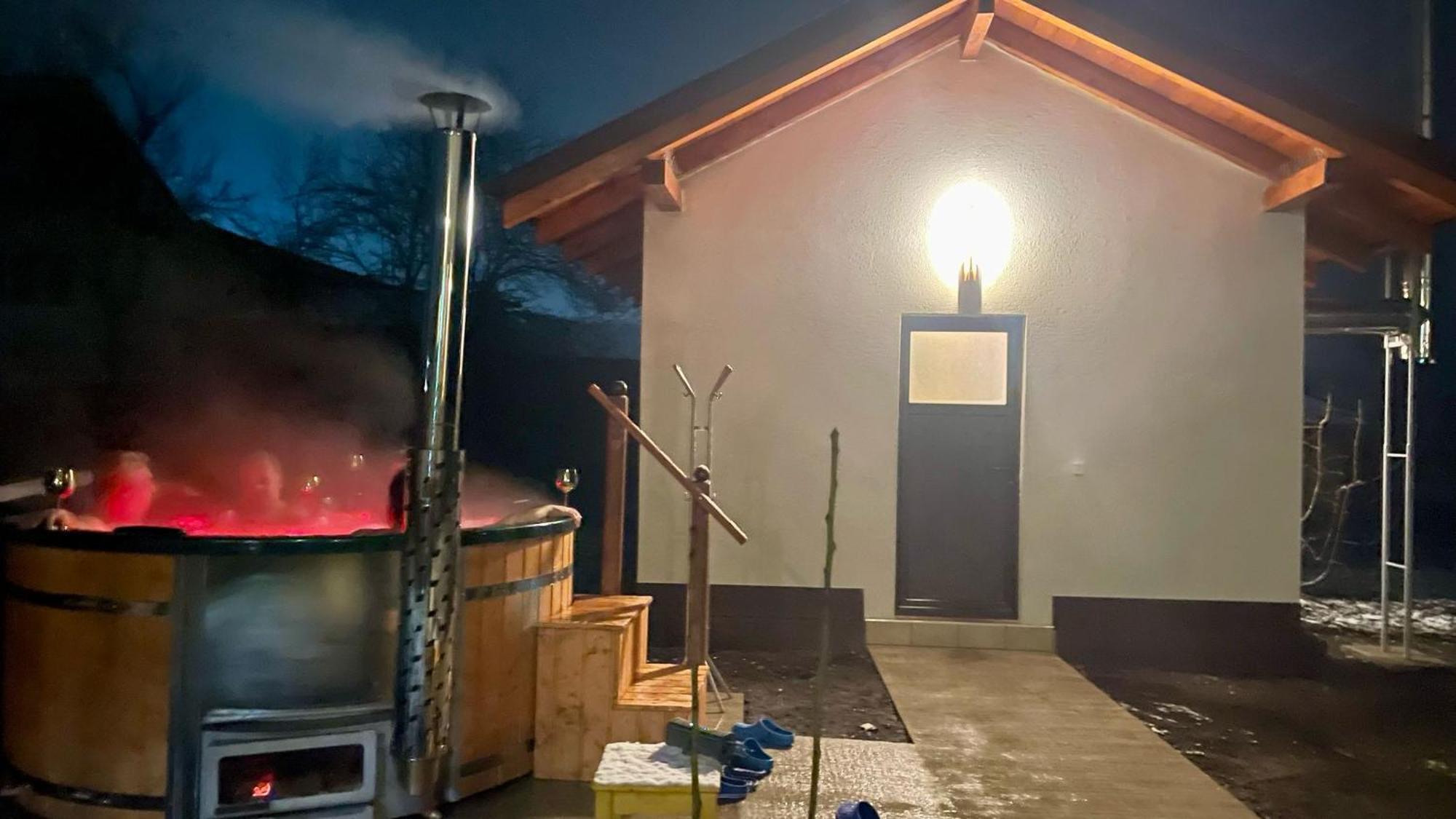 Pensiunea Tania-Nora Alexandru cel Bun Bagian luar foto