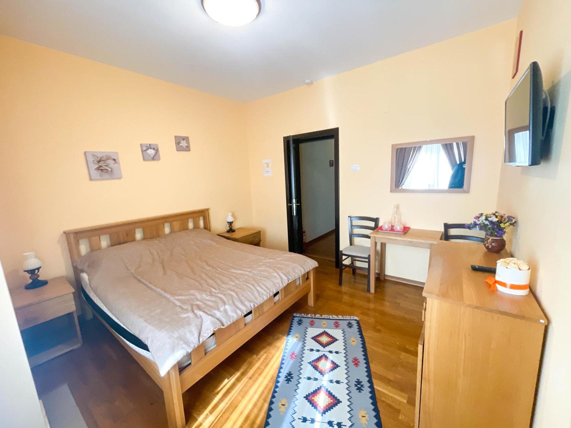 Pensiunea Tania-Nora Alexandru cel Bun Bagian luar foto