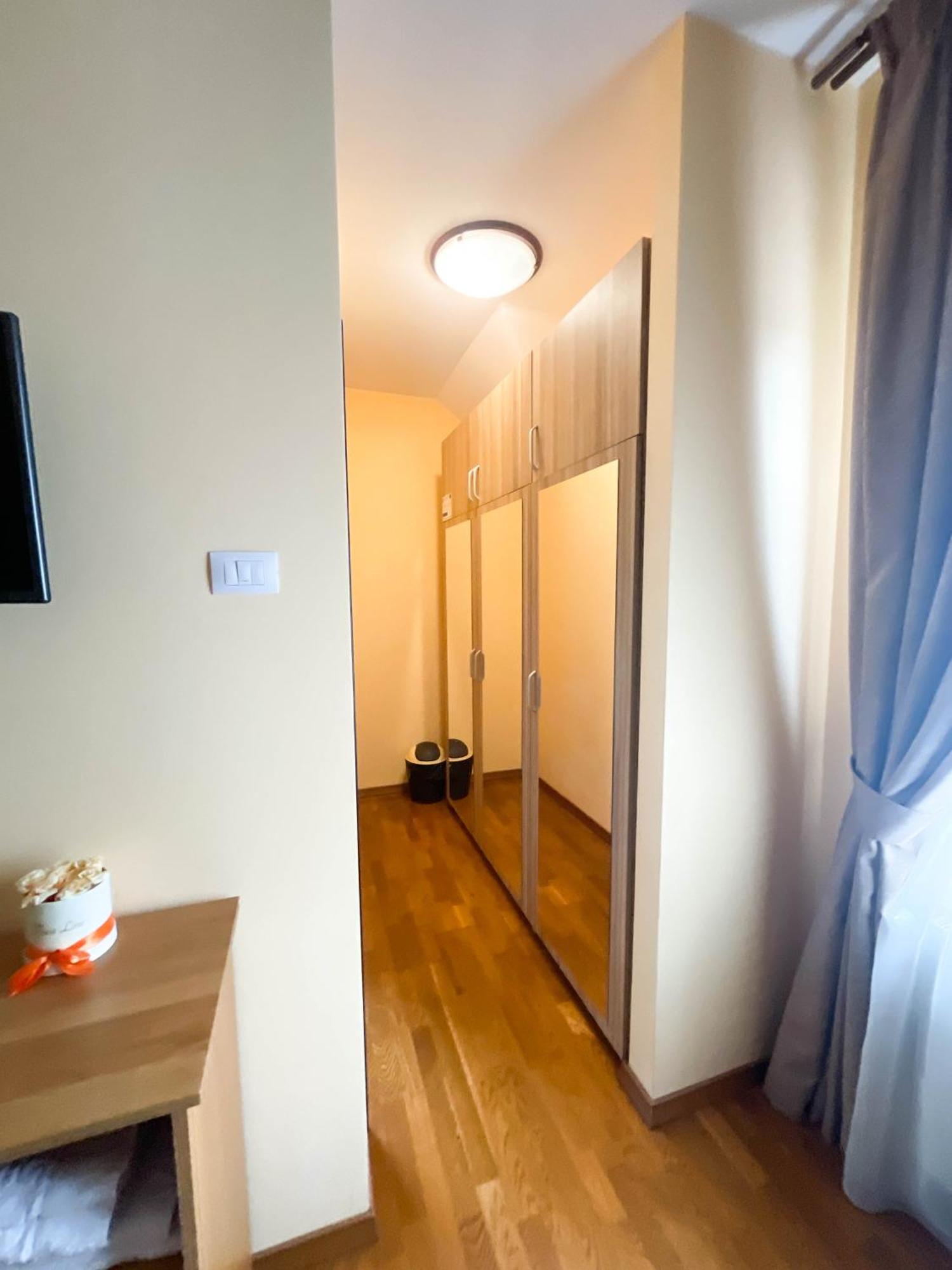 Pensiunea Tania-Nora Alexandru cel Bun Bagian luar foto