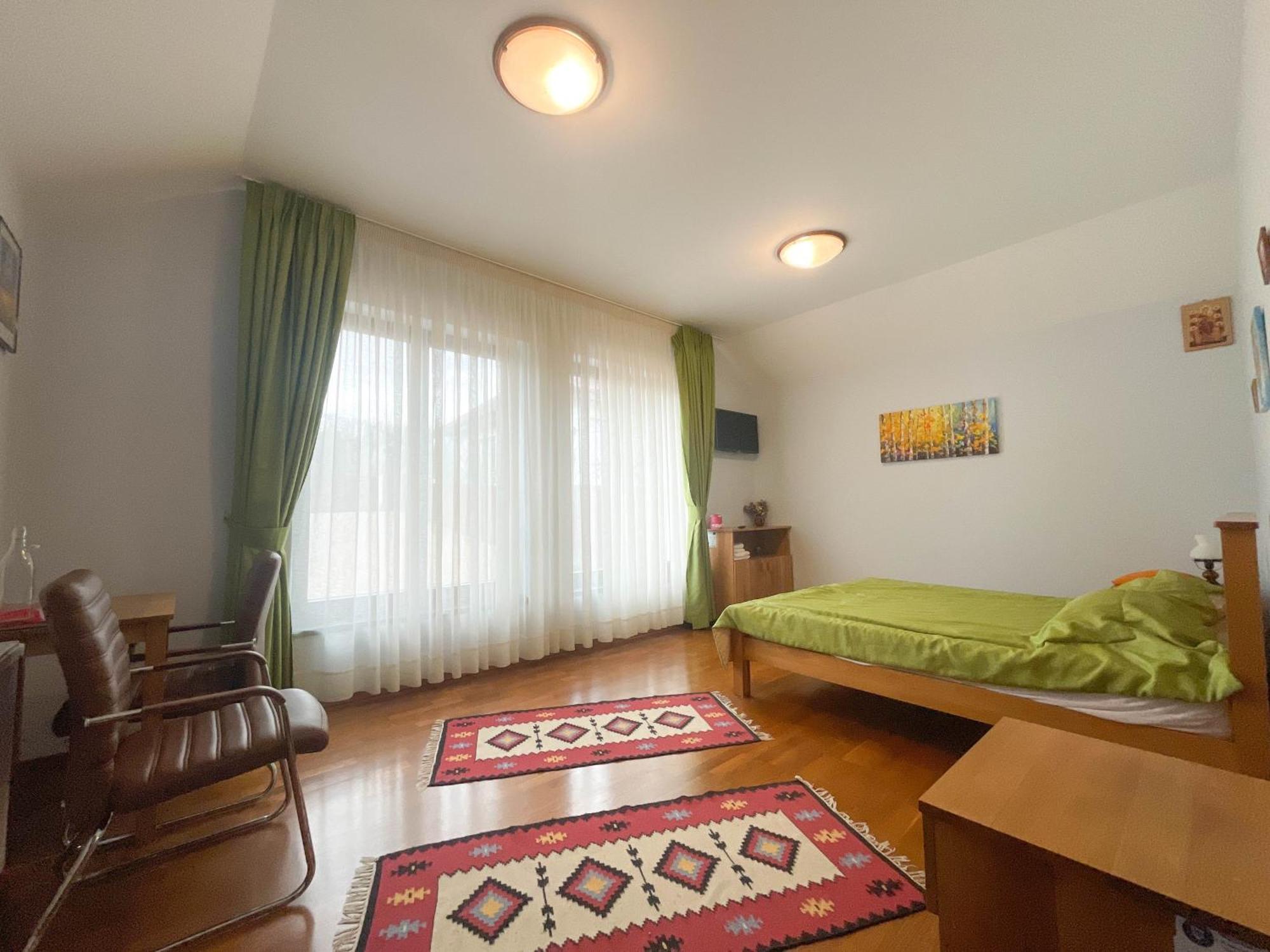 Pensiunea Tania-Nora Alexandru cel Bun Bagian luar foto